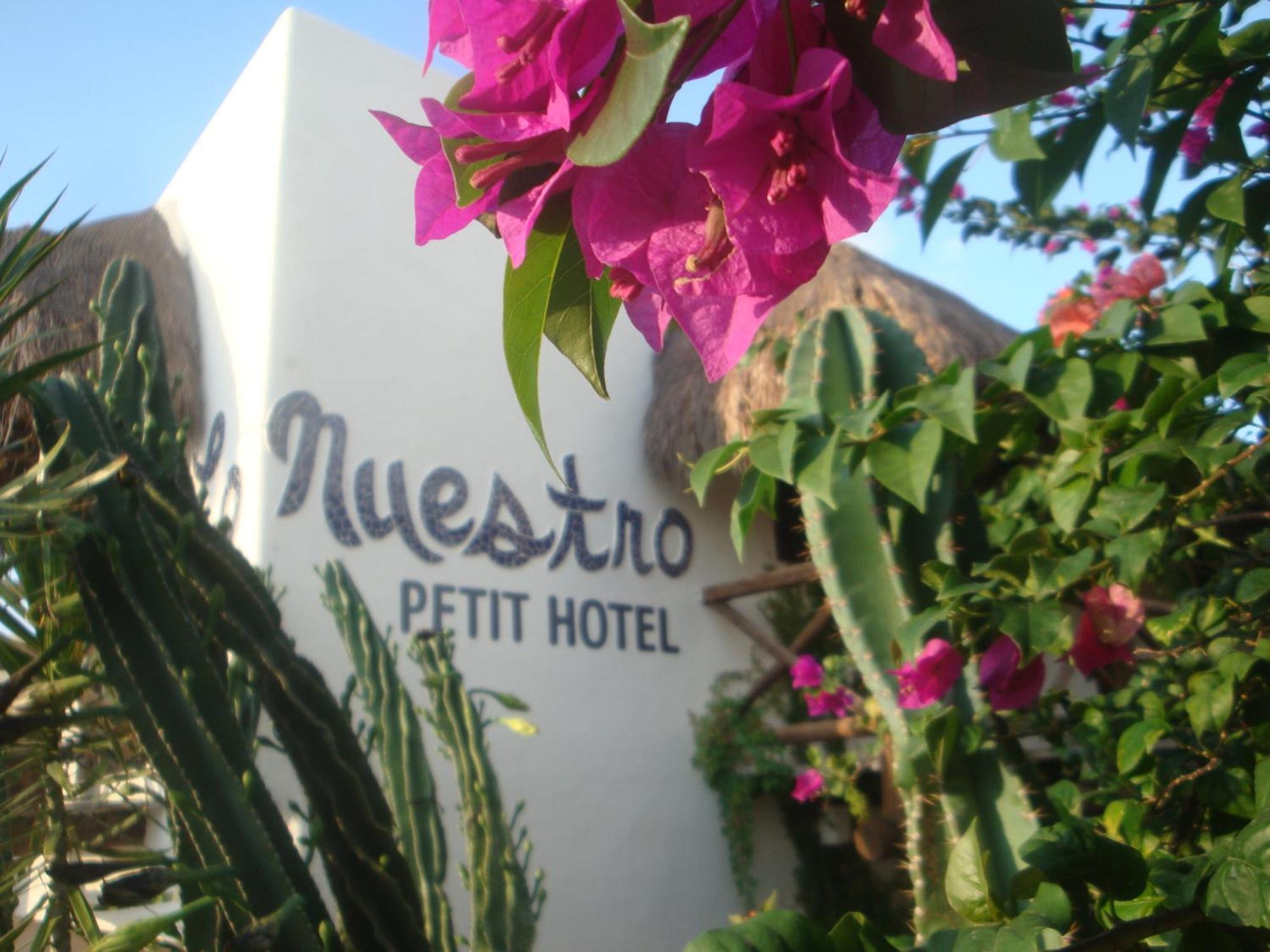 Lo Nuestro Petit Hotel Tulum Kültér fotó