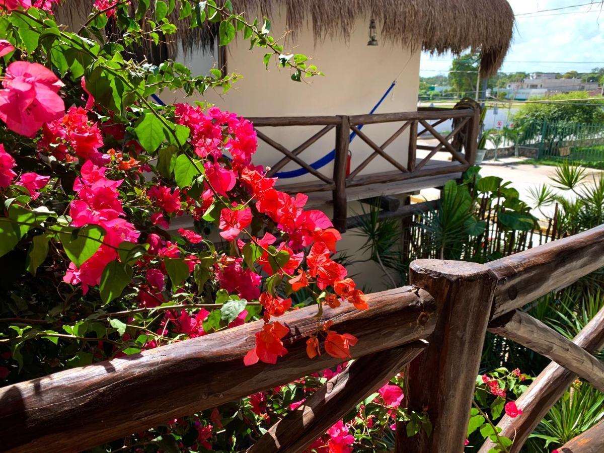Lo Nuestro Petit Hotel Tulum Kültér fotó