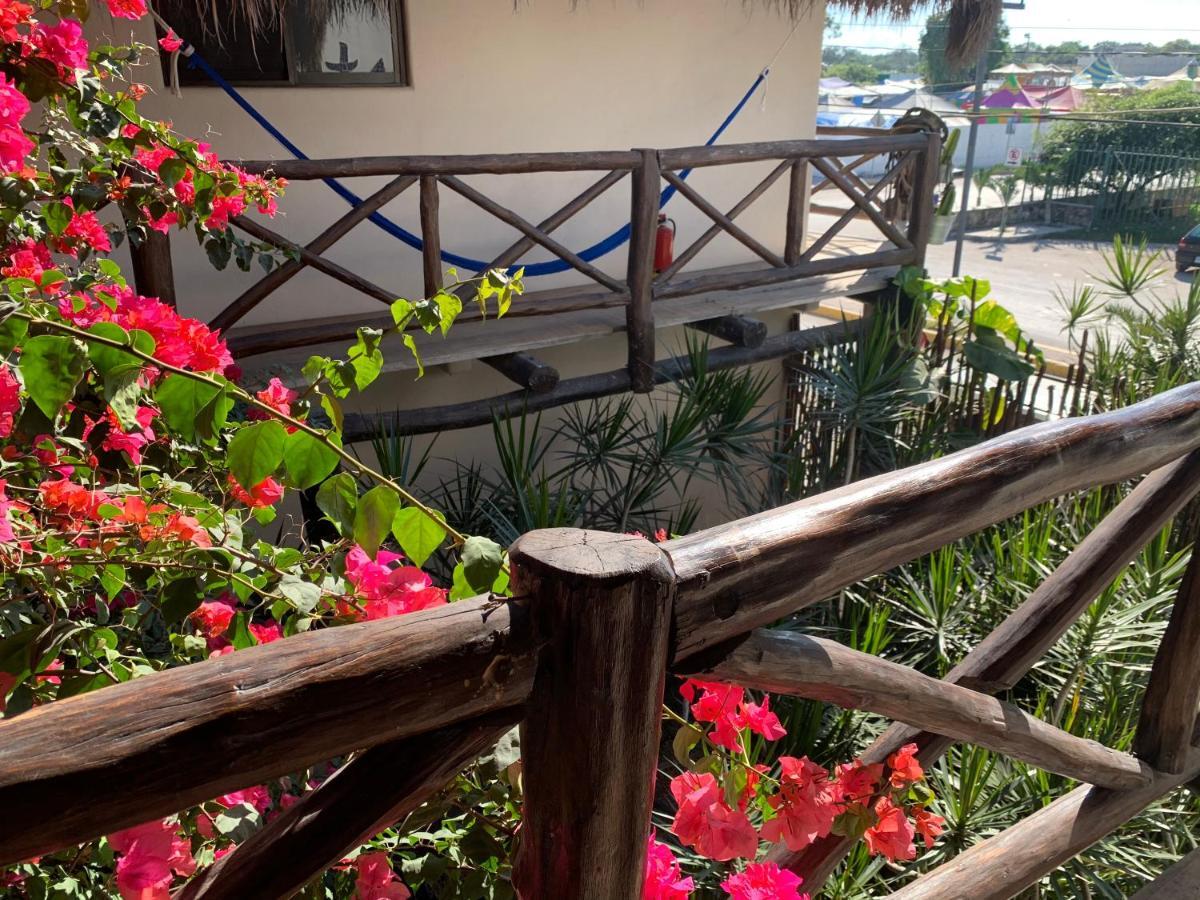 Lo Nuestro Petit Hotel Tulum Kültér fotó